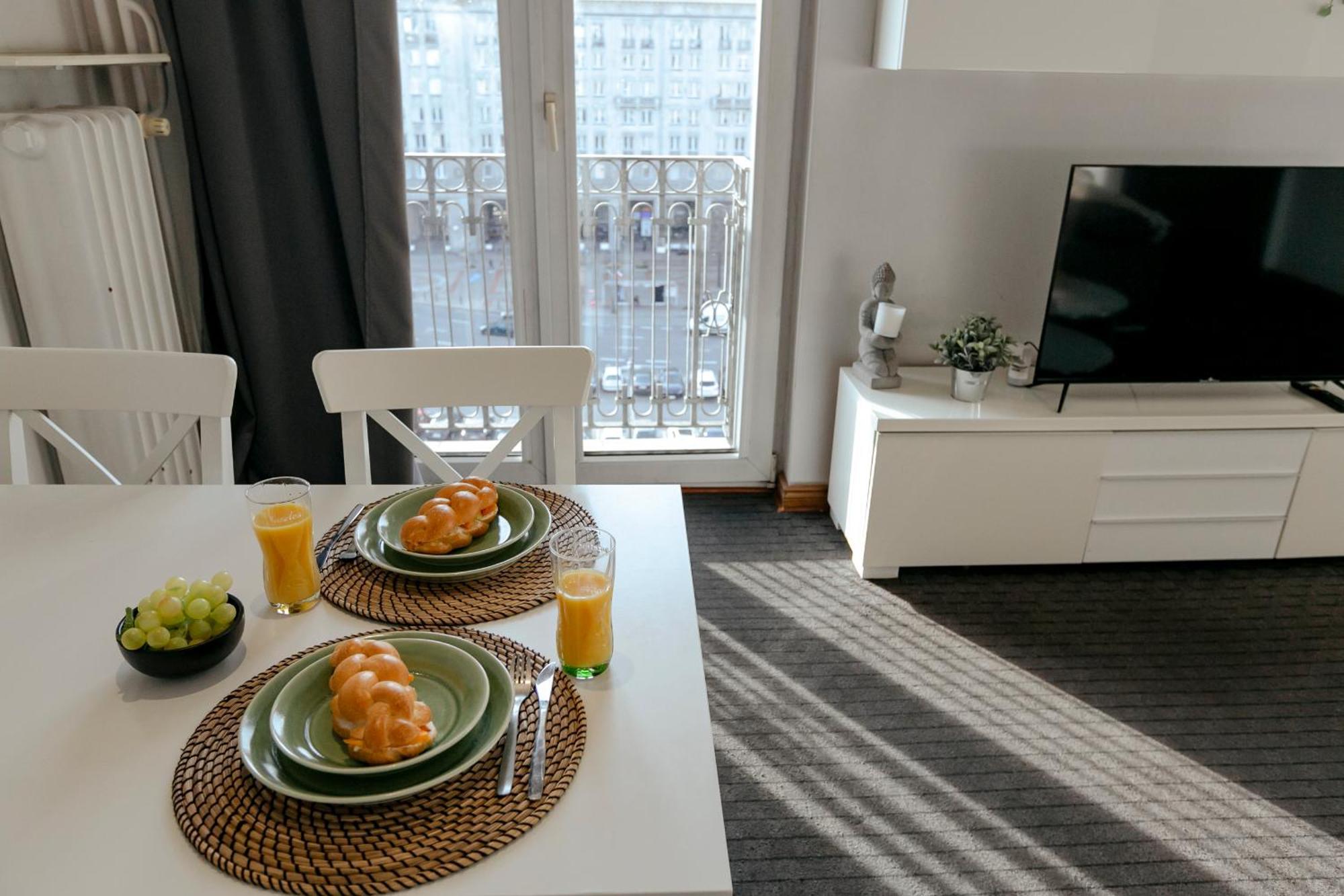 Plac Konstytucji 6 Orange - Apartament Dla 4 Osob - Bezplatny Parking - Free Parking - Piekny Widok Na Panorame Warszawy Warschau Buitenkant foto